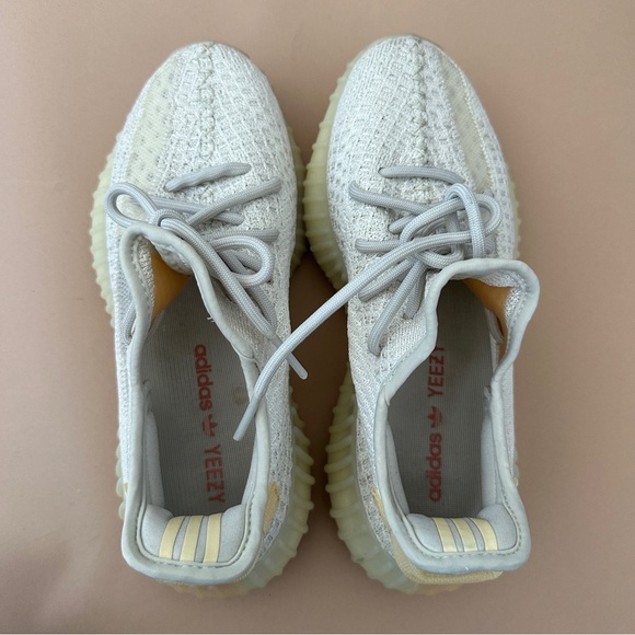 Yeezy Shoes - Adidas x Yeezy Boost men’s size 7